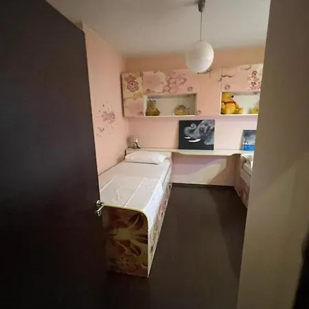 Luxury Centre Τίρανα