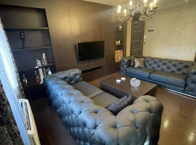 Luxury Centre Apartamento *