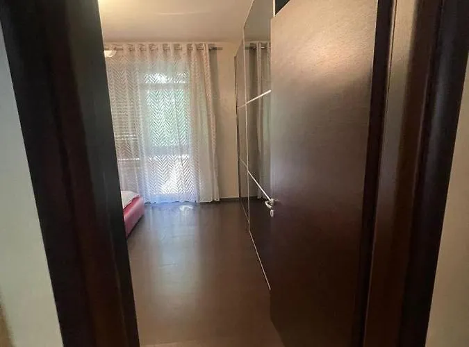 Luxury Centre Apartamento Tirana