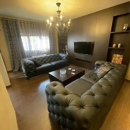 Luxury Centre טיראנה